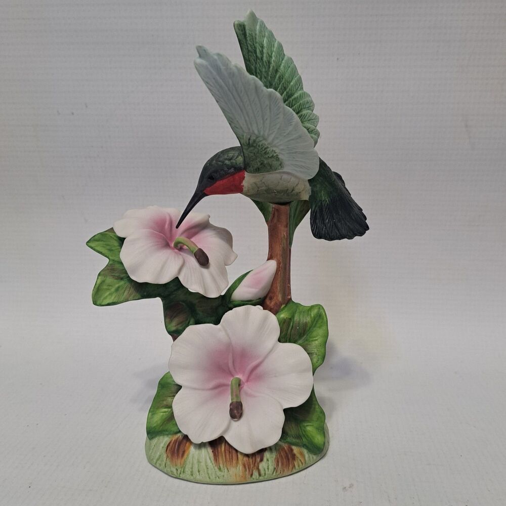 Hummingbird figurine. Gallery originals 1984 limited editions Porcelain